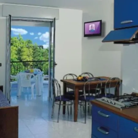 Appartement Functional With Wide Terrace